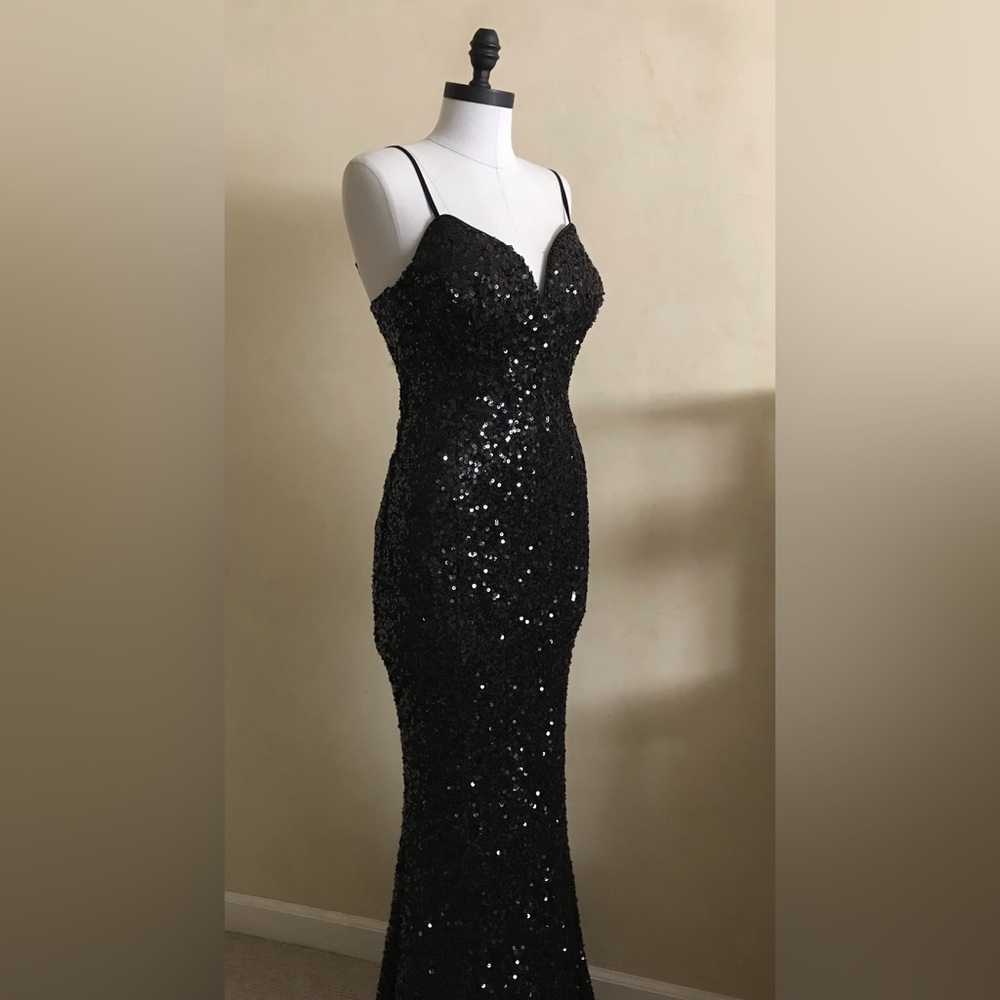 Cameo Black Sequin Maxi Gown - Picture 2 of 11